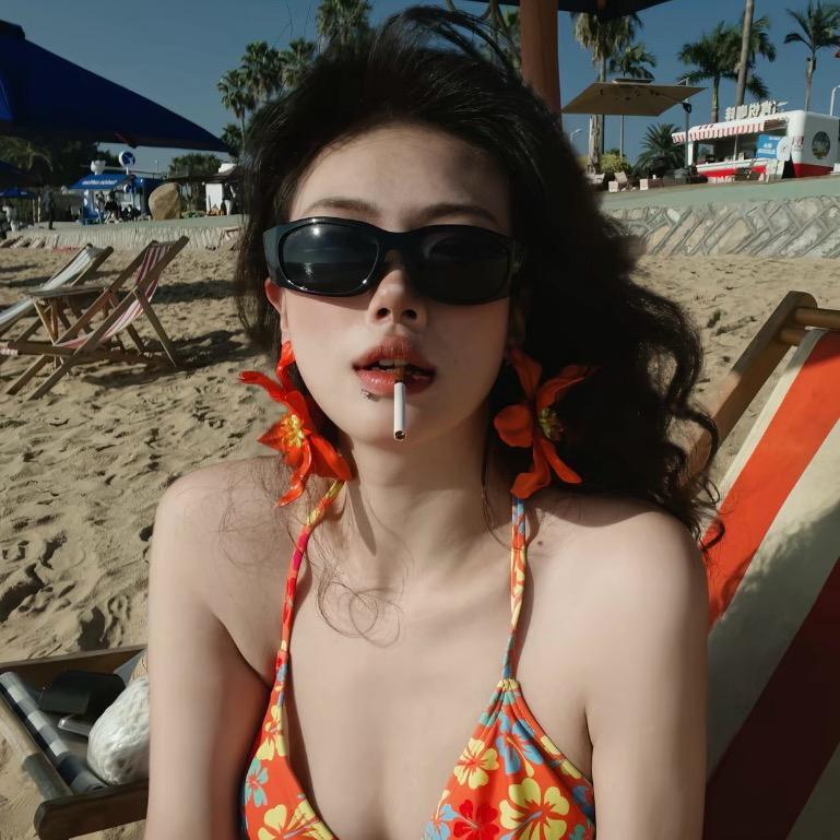 我要代表月亮消灭你