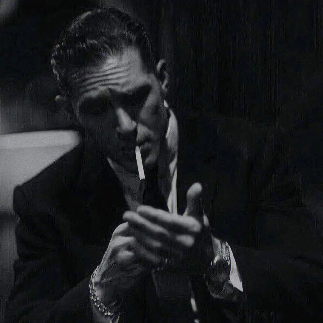 𝑰𝒓𝒐𝒏 𝑴𝒂𝒏