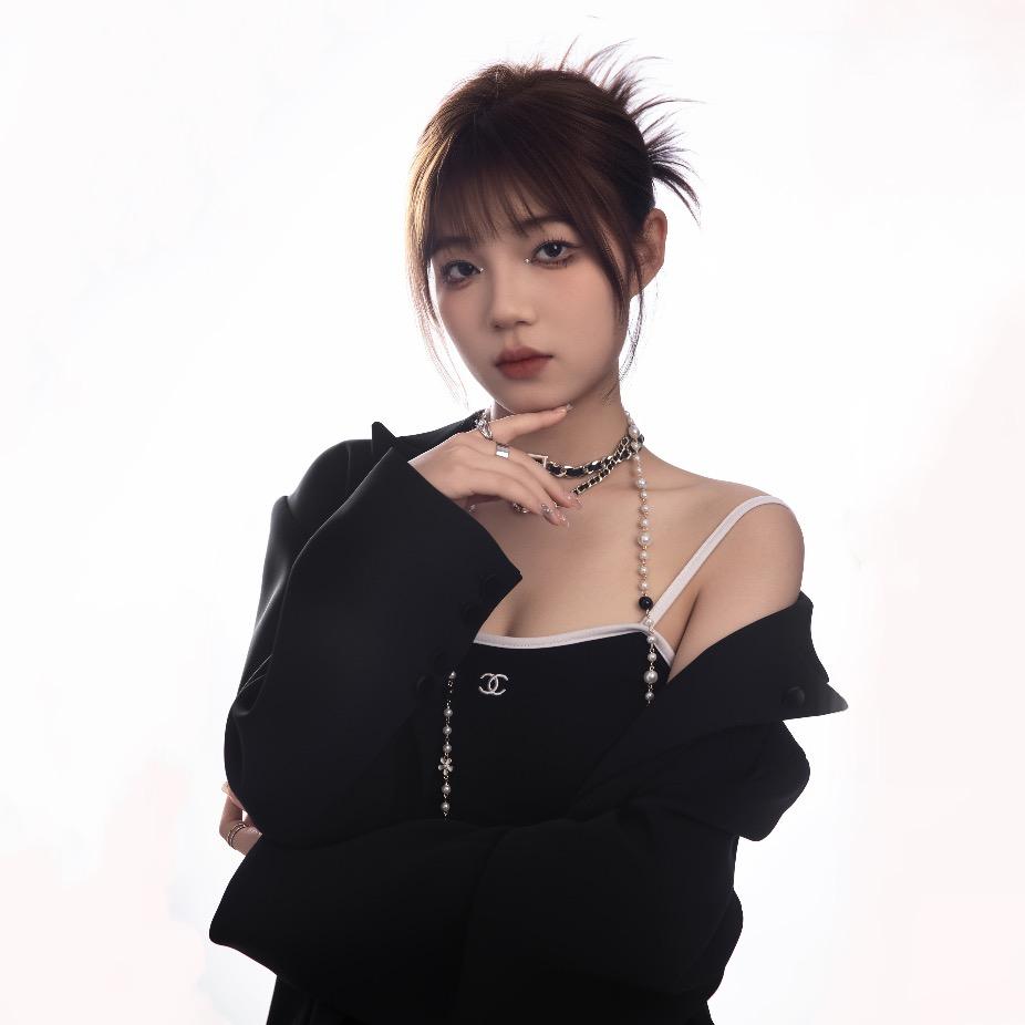 深圳女发型师阿紫 swank