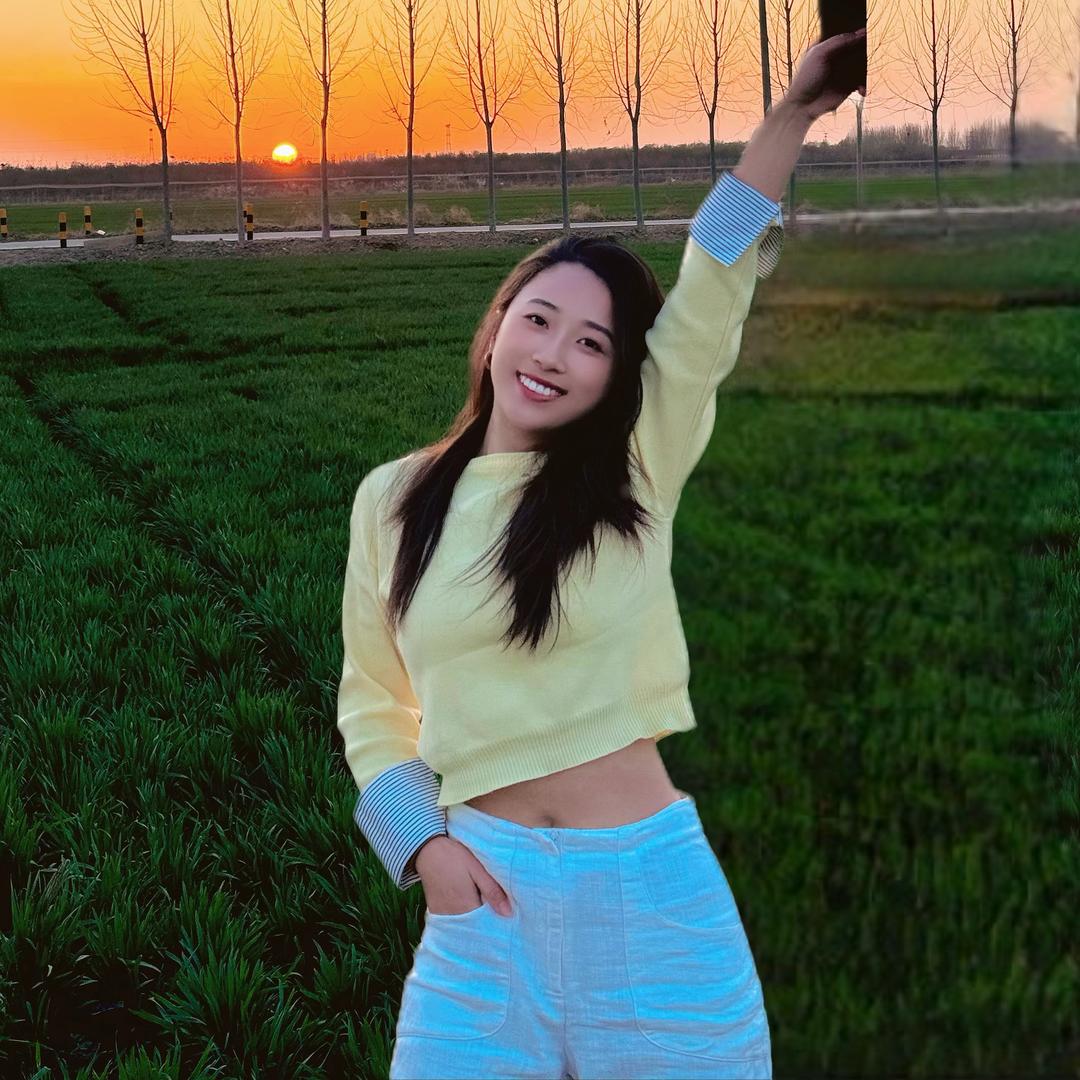 小杨大口吃