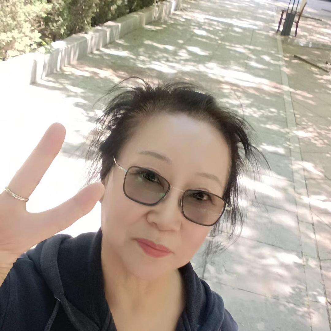 靠谱男姐1（下午16.50 分开播）