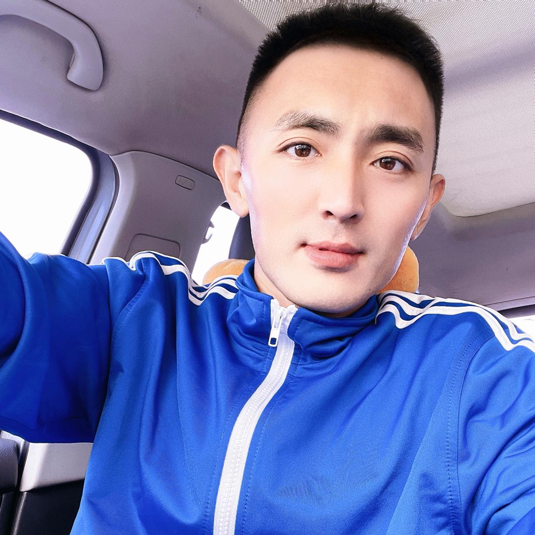 小雷爱钓鱼l