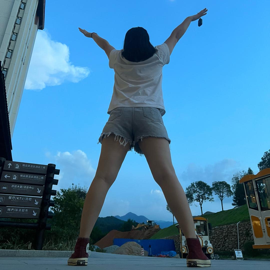 🥰小燕子