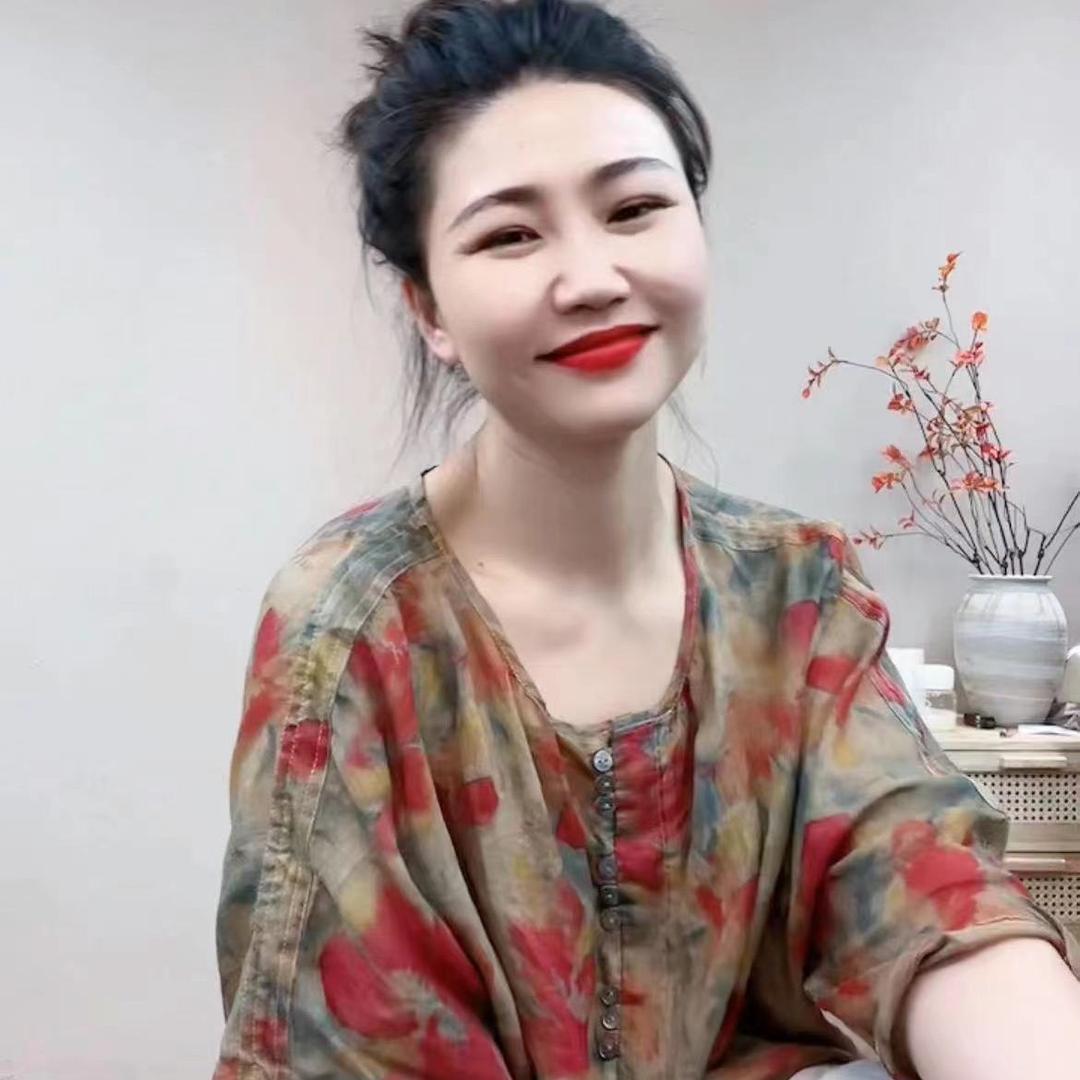青蓝紫棉麻服饰