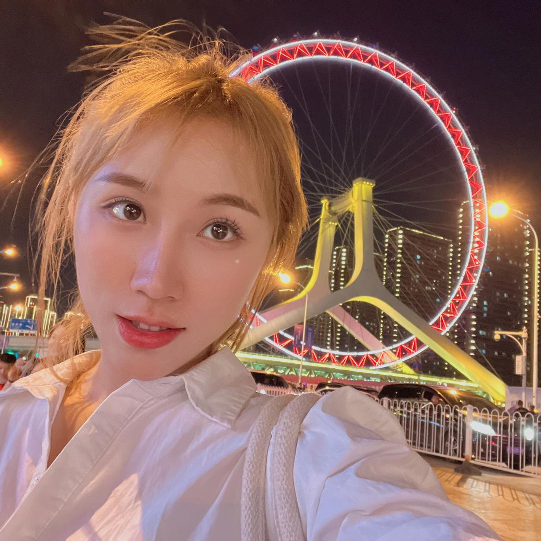 爱景日式美甲美睫
