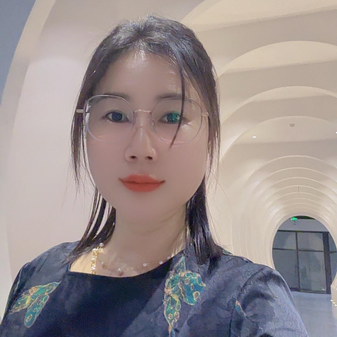 何思妍