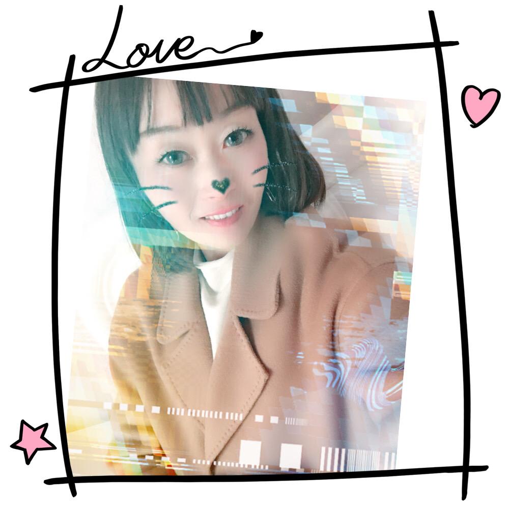 阚家二尐姐💕