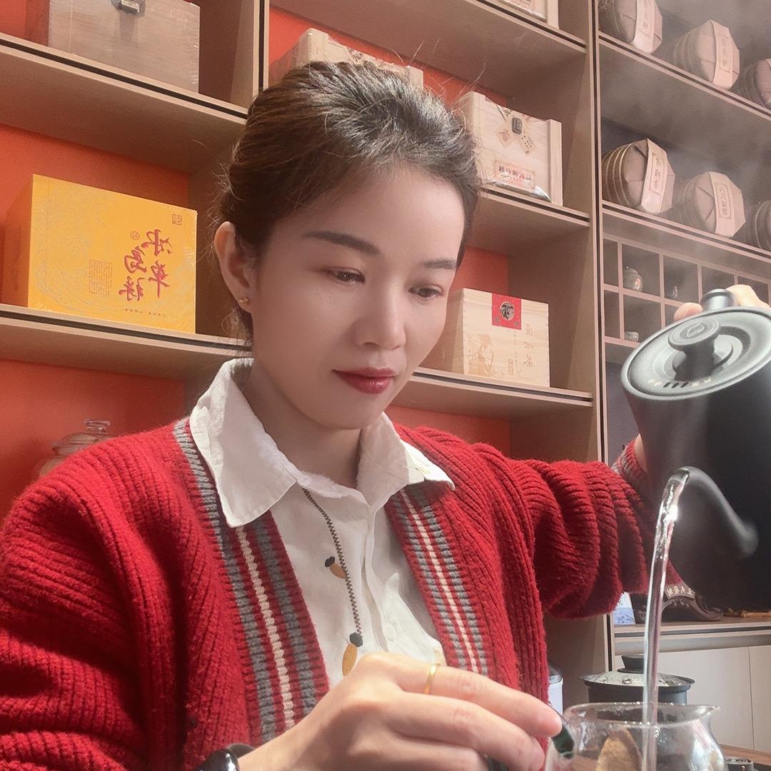 阿凤有好茶（尚瑨号 检茶官）