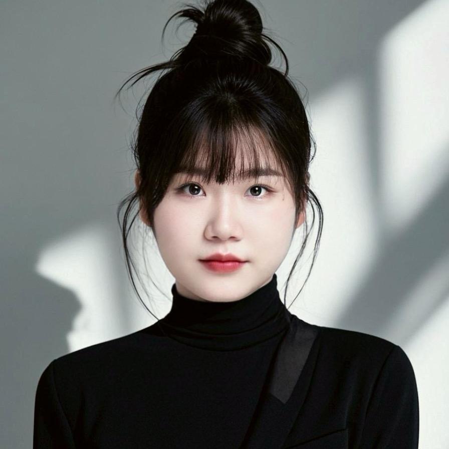 不会拍照的化妆师艳子