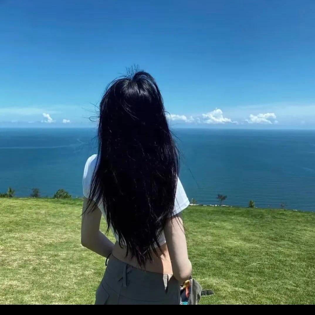 小Q爱穿搭😻😻😻