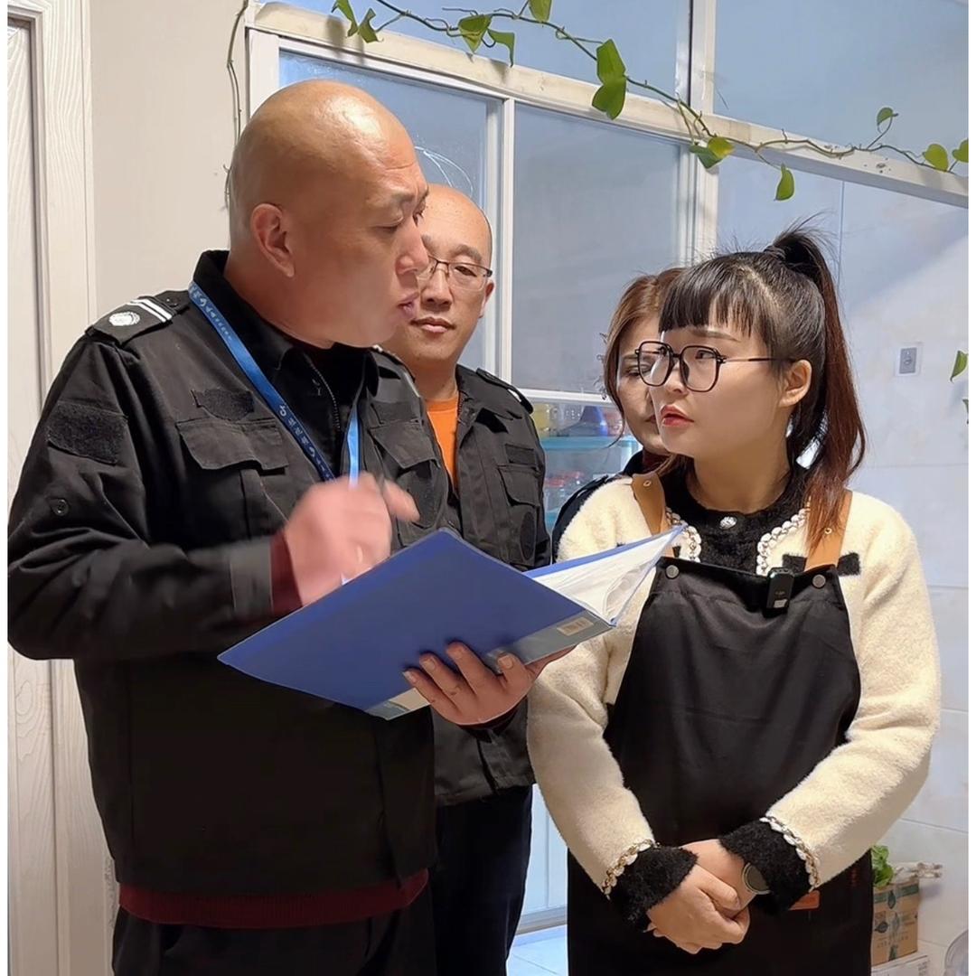 我是一颗小葡萄丫