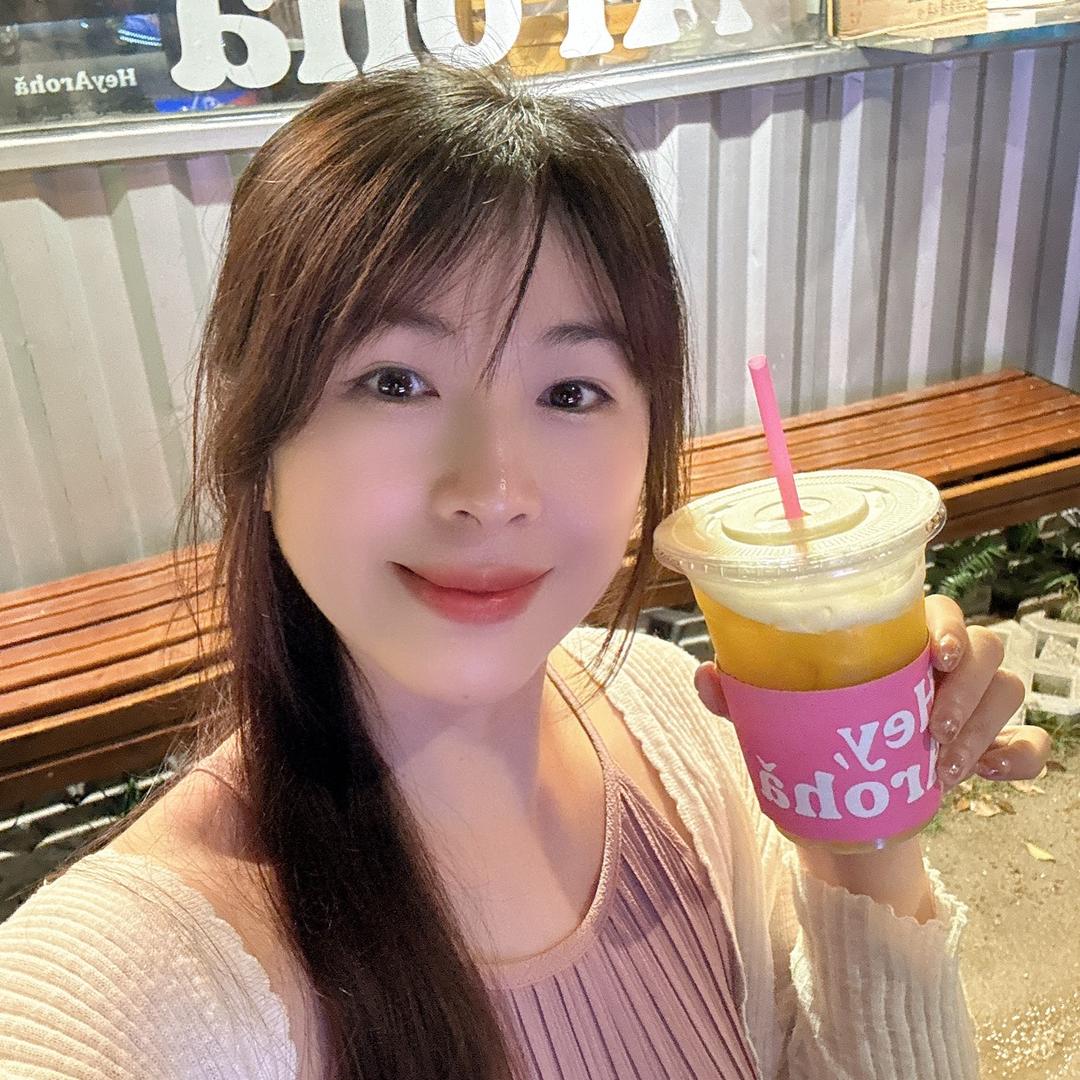 落小朵。🌸（备婚中）