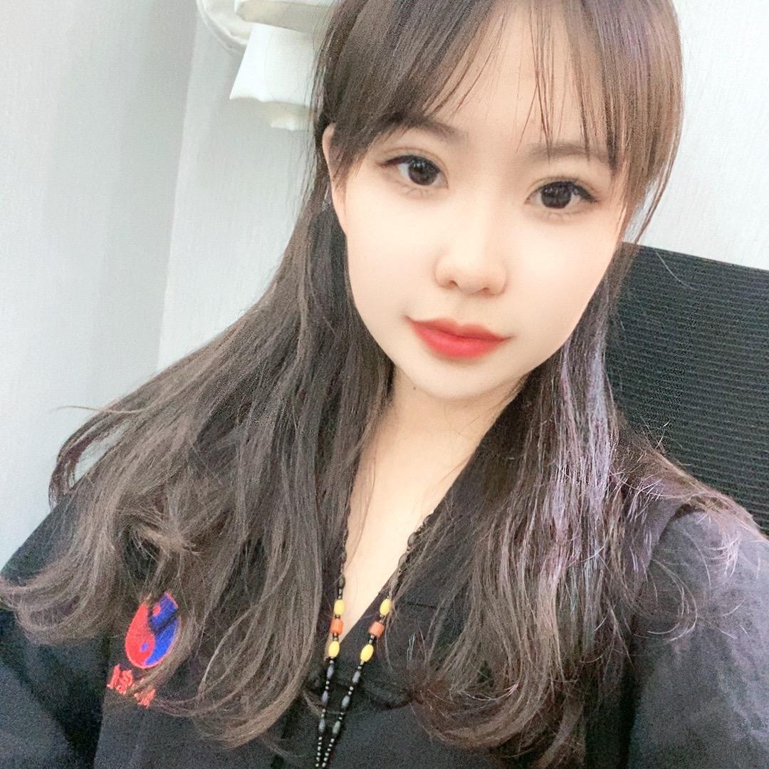 小伊伊