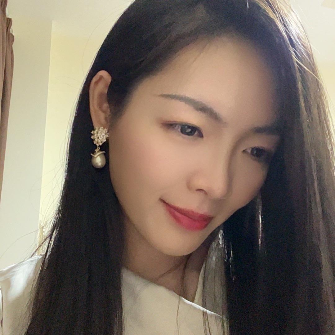 @风姿绰约柳万一