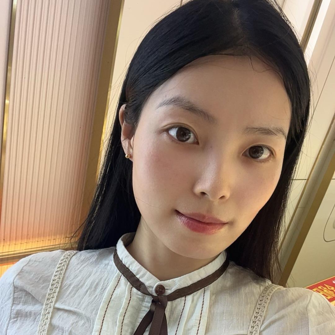 简🦋。