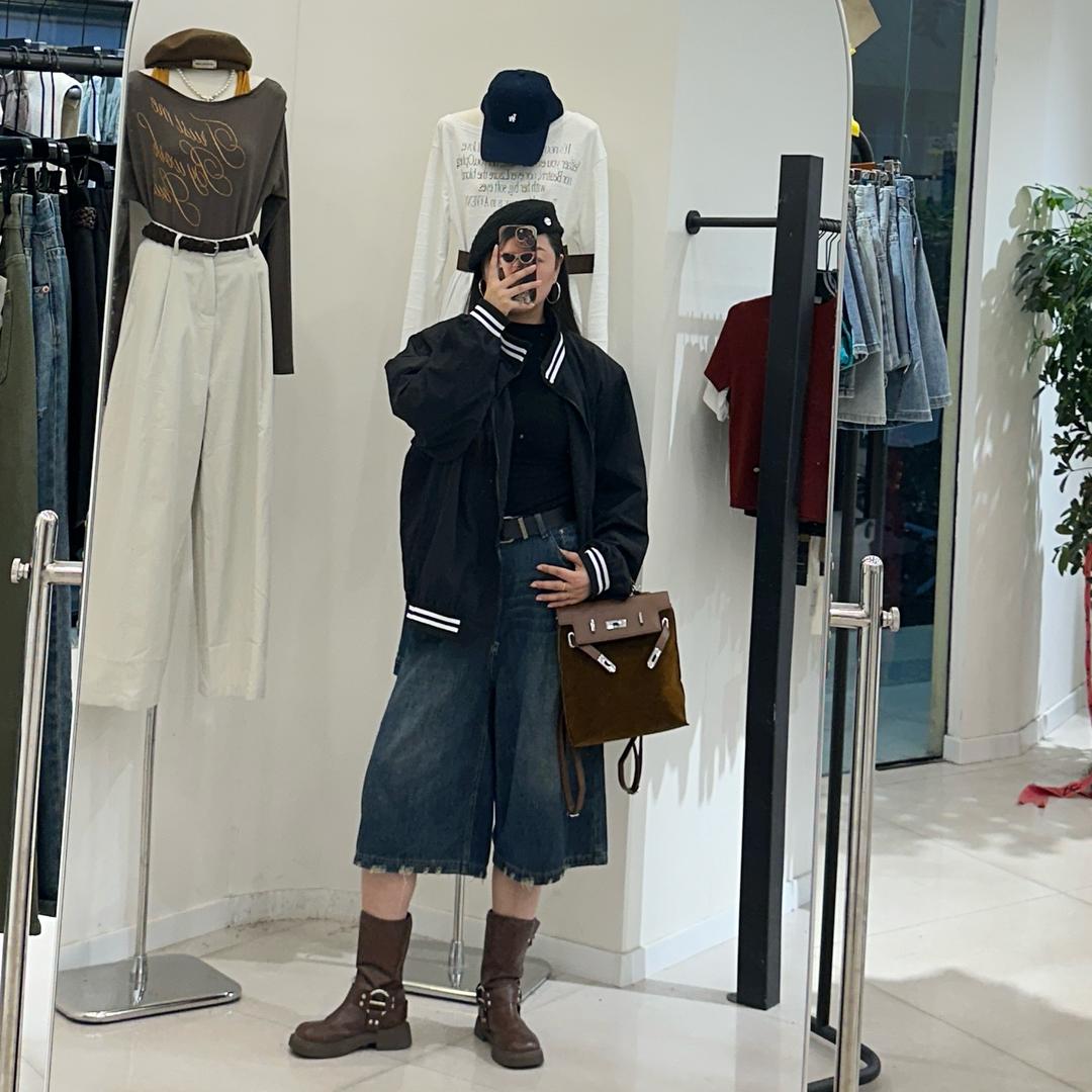 鲁山蘑菇家女装集合店