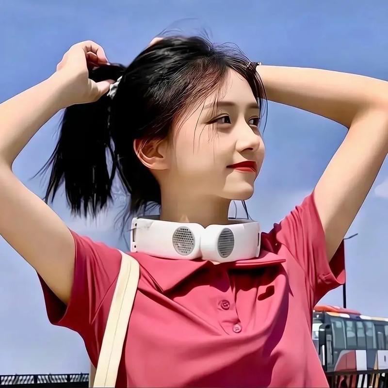 万千双