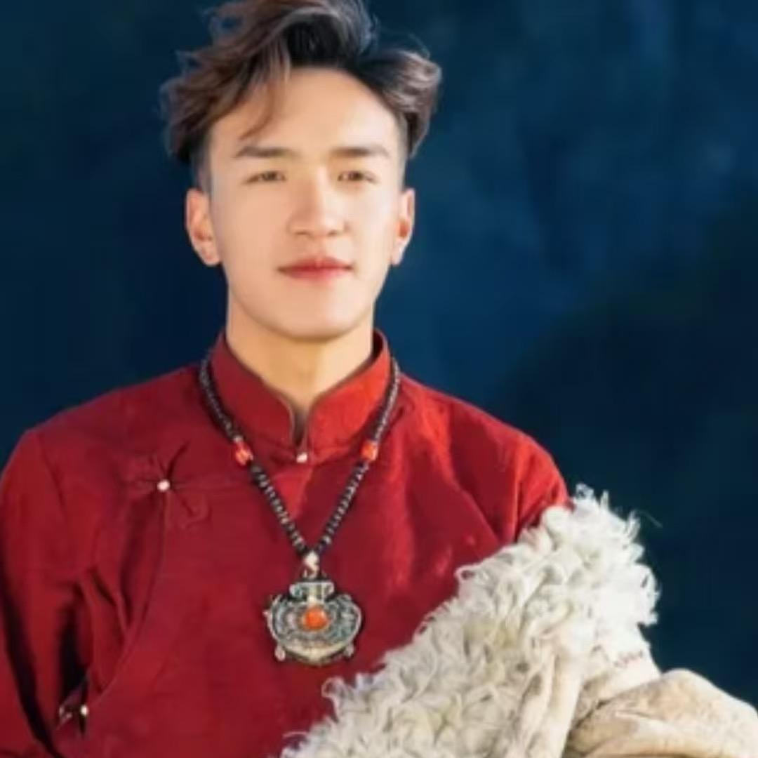 冷漠男孩🎼