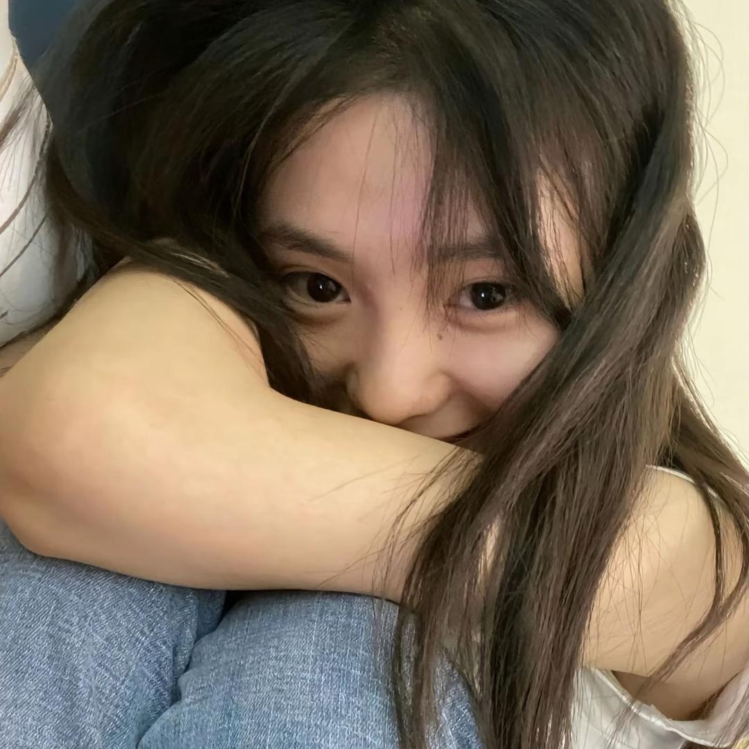 Lෆiiೄ೨ Zᶻᶻhouᥫᩣ
