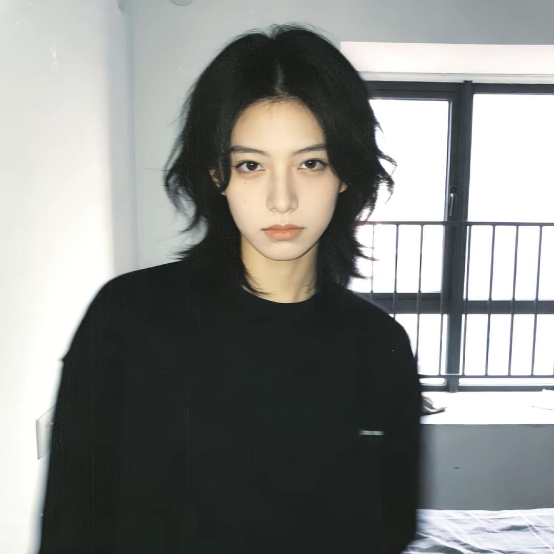 ￴ ￴￴￴ ￴￴ ︎ ￴￴