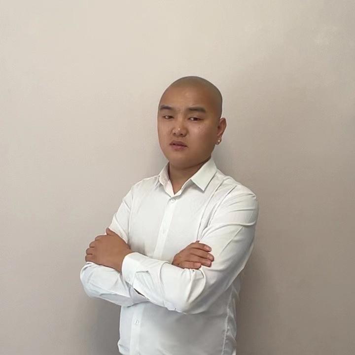 宝鸡杰诚光头二手车