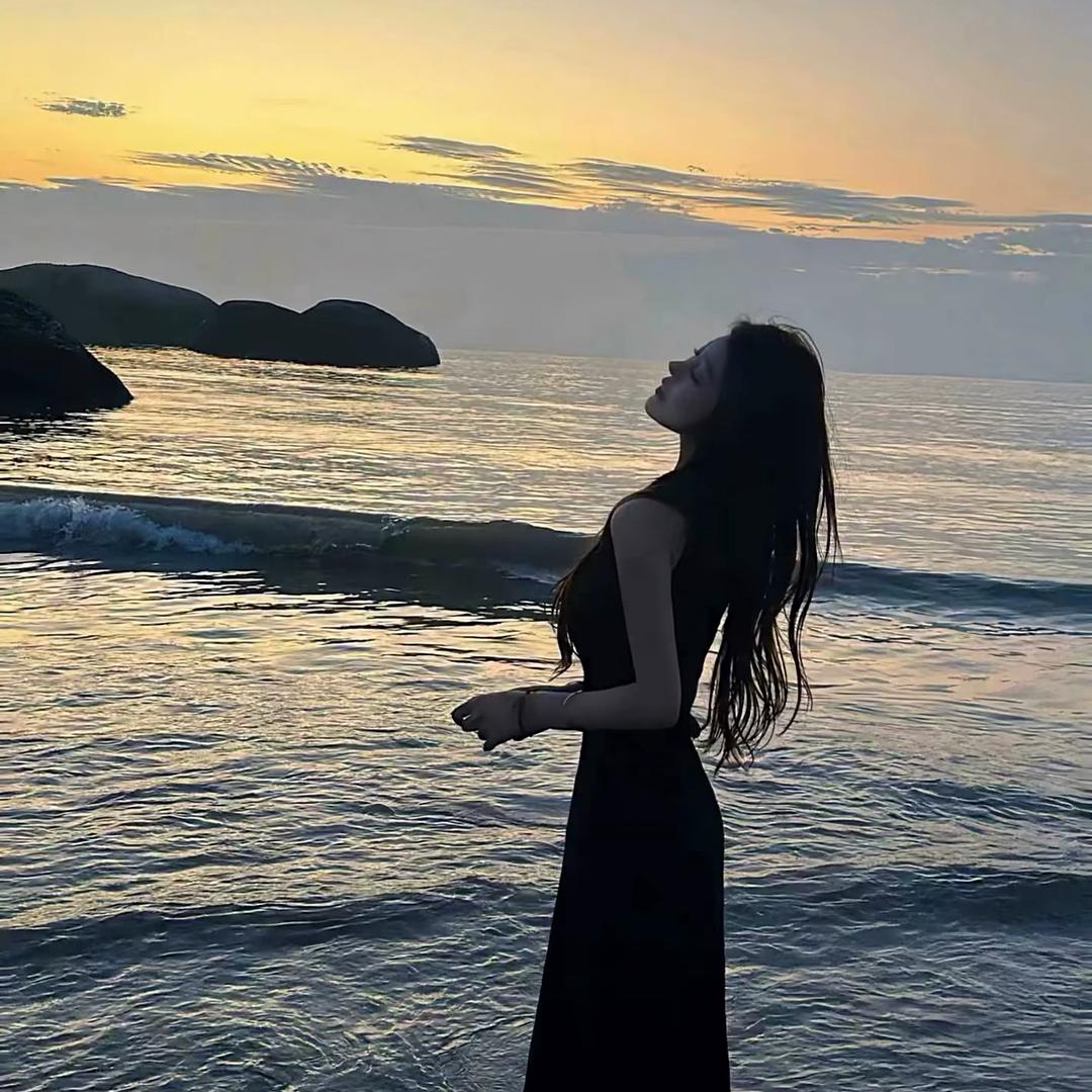 @糕冷小美.🤍