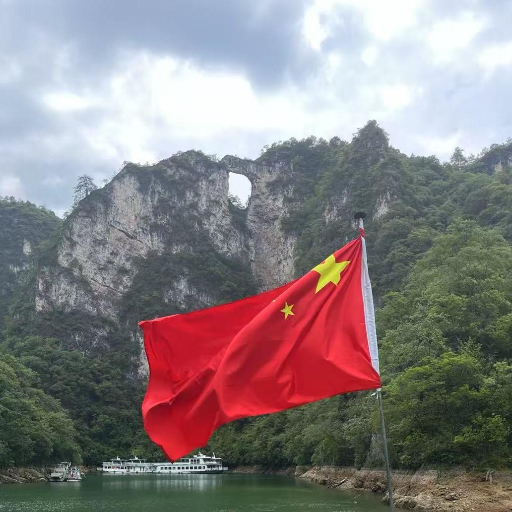 爱骑行的小颜