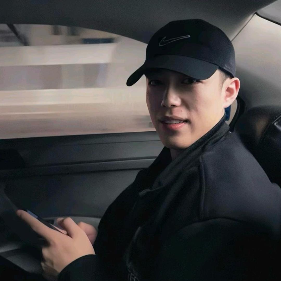 ㅤㅤㅤㅤ  ㅤㅤ  ㅤ