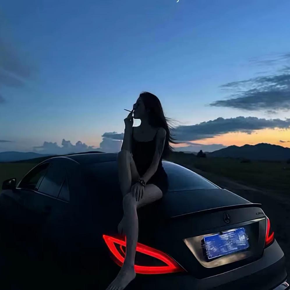 ᅠᅠ