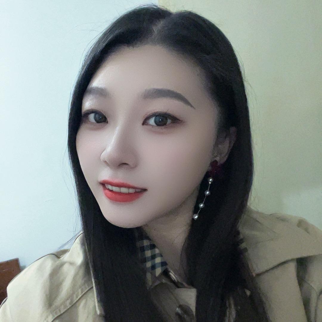 麻辣烫小姐姐