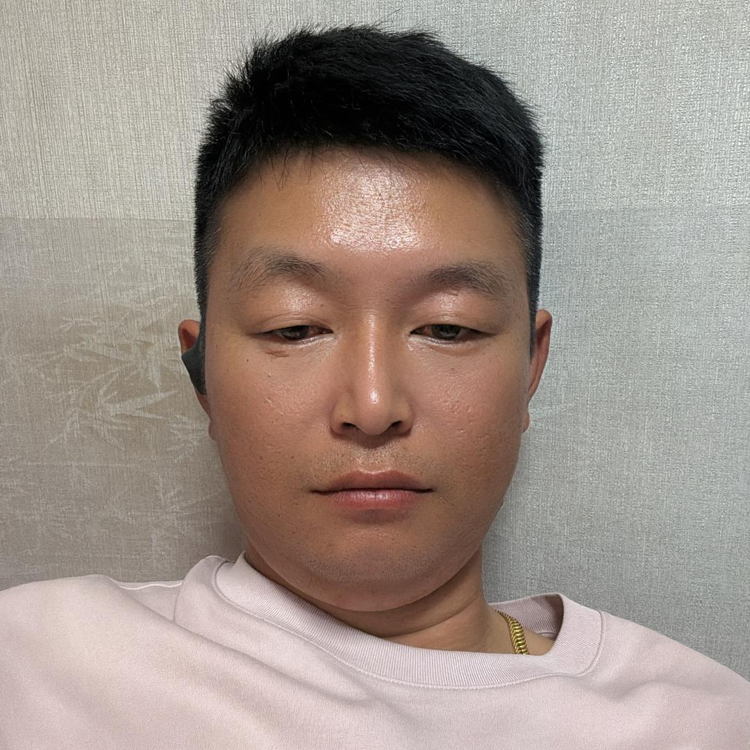 上海阿郑皇冠俱乐部 （小郑）
