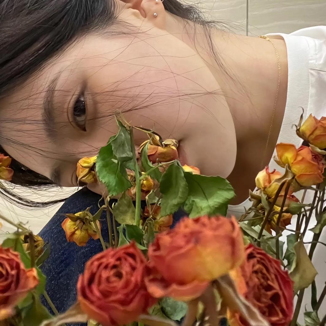 卓_朋友圈