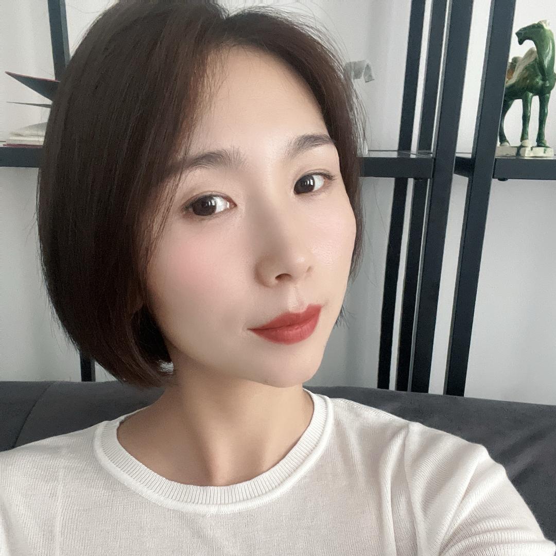 是小静吖