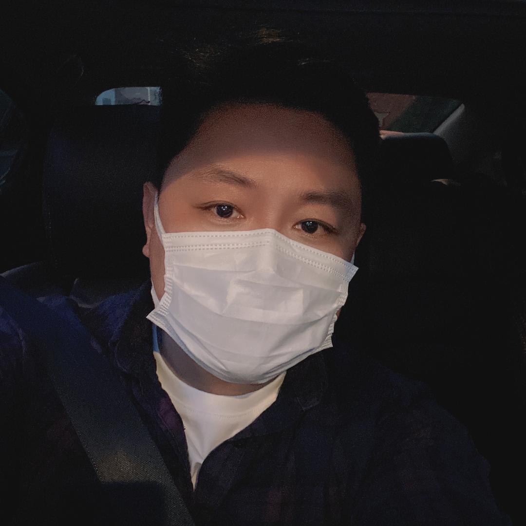 CHENG (努力涨粉中)