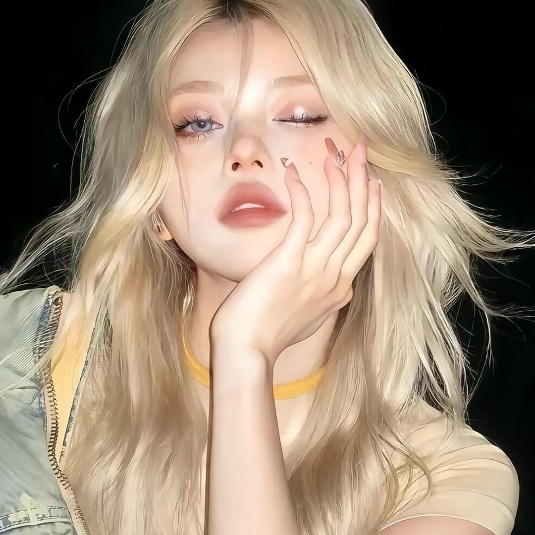 小伙疯狂迷恋离过婚的嫂子