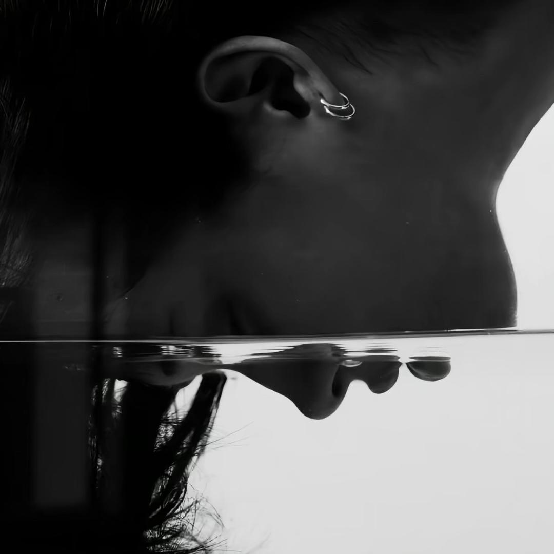 𝑸𝒊𝒂𝒏𝒈 𝑩𝒂 、🖤