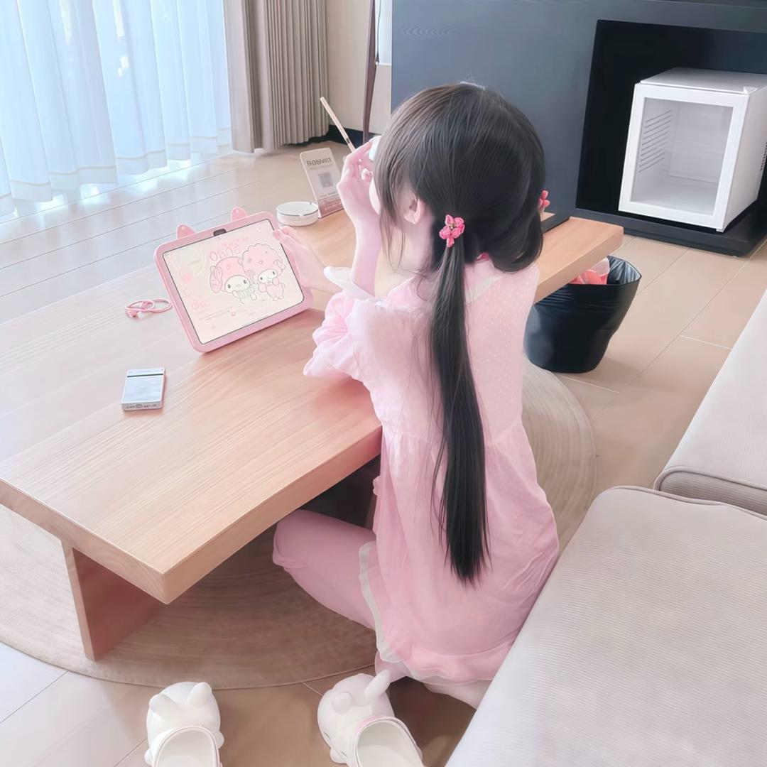 小椰.