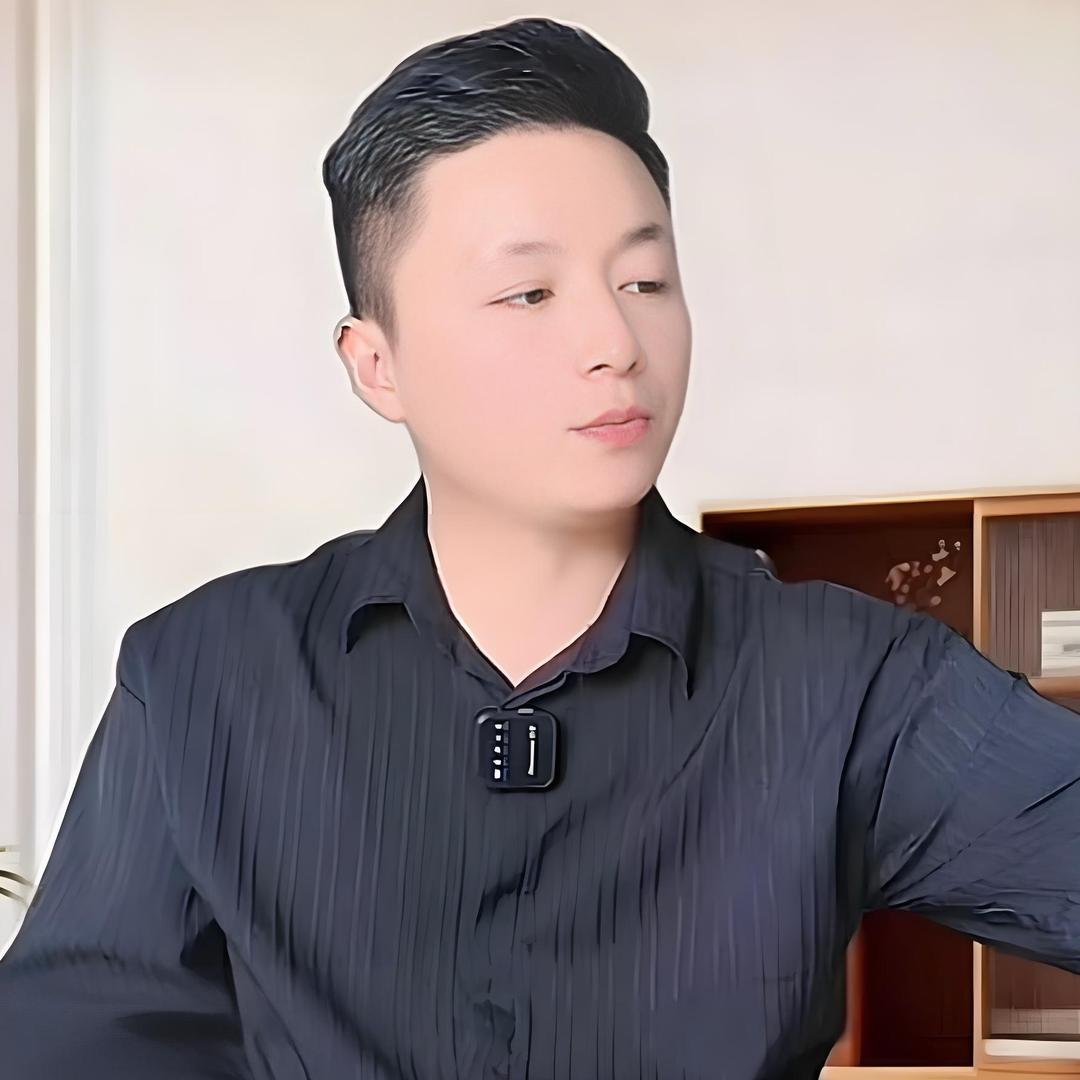 牛百伦