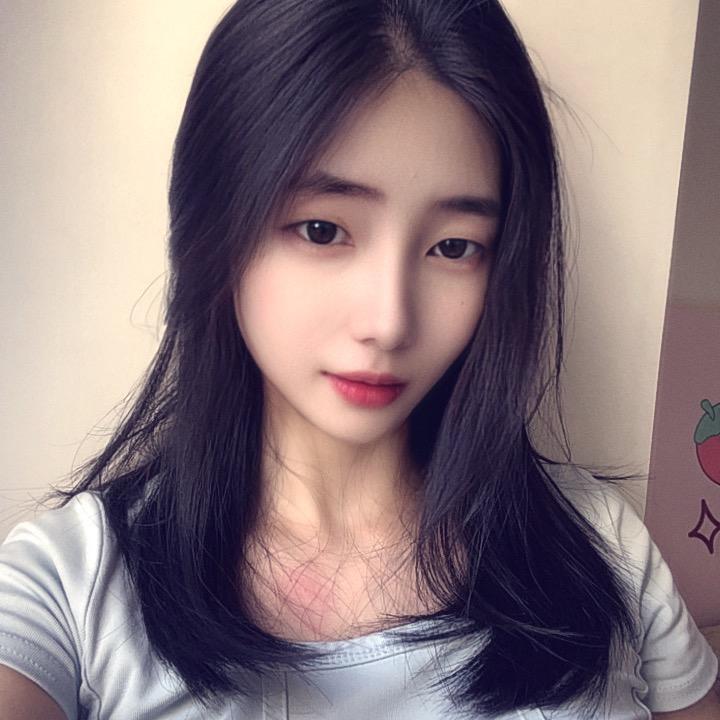 跳舞的瑶瑶🌸