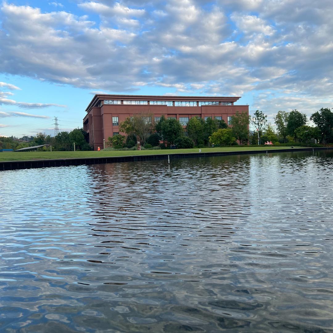 拥抱美好的未来