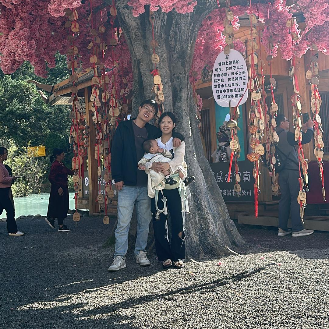 家有蹦蹦和跳跳