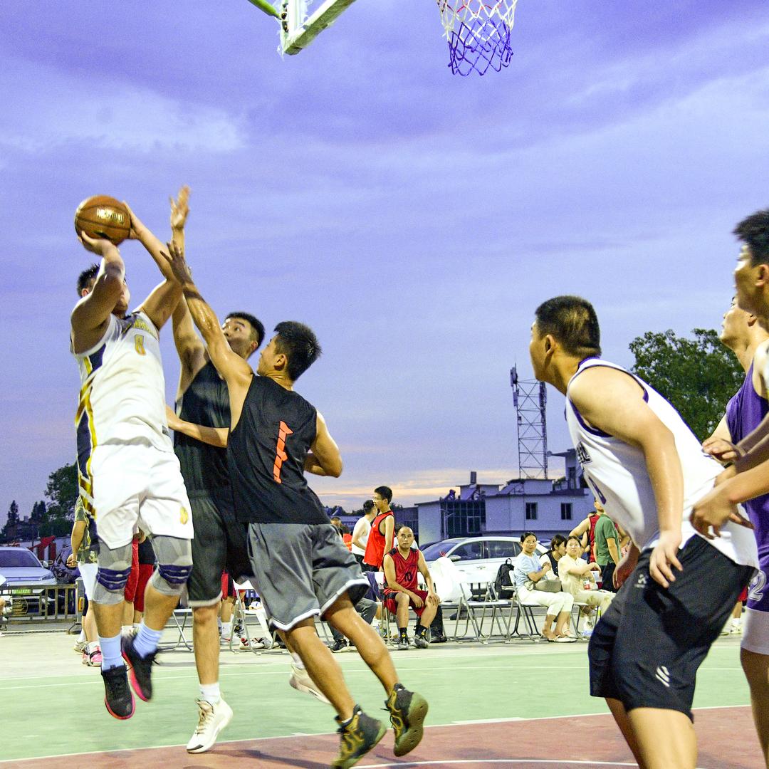 一只老教练🏀