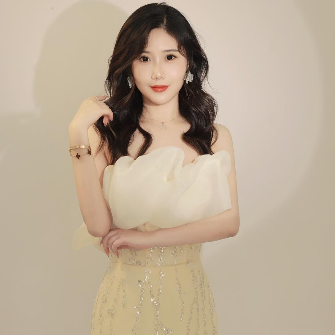 盈盈美妆（橱窗营业）