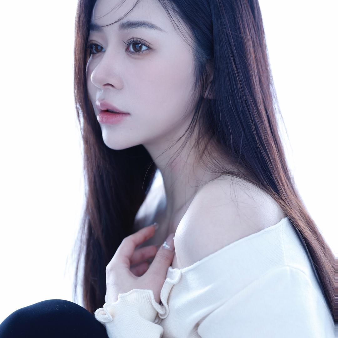 熙儿。