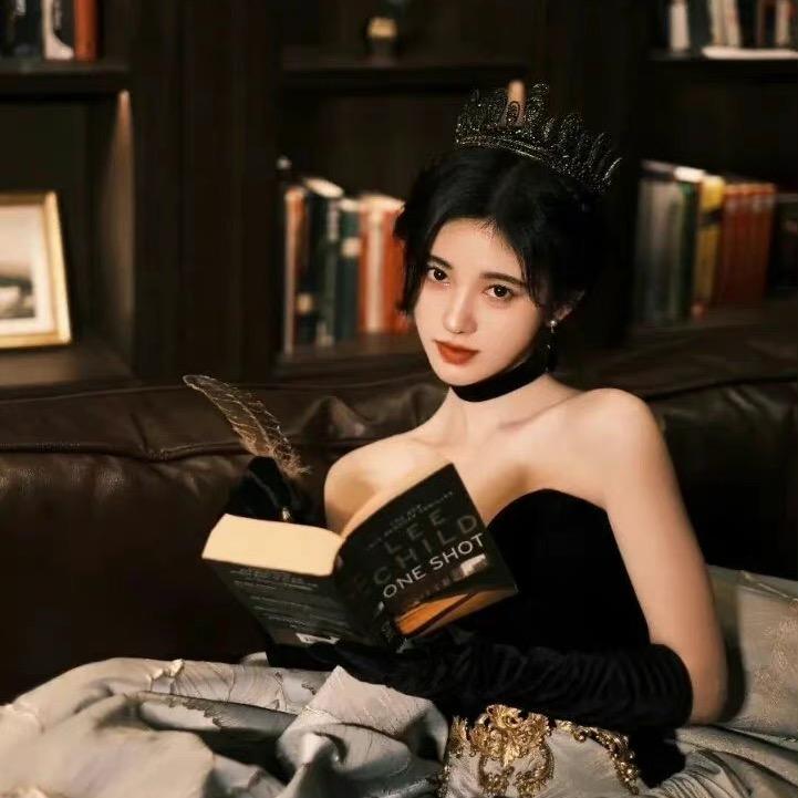 满山吗喽我腚最红