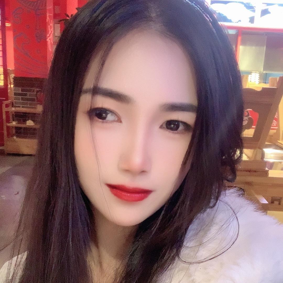 @玲