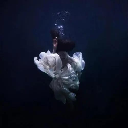 荆门东方百货比音勒芬