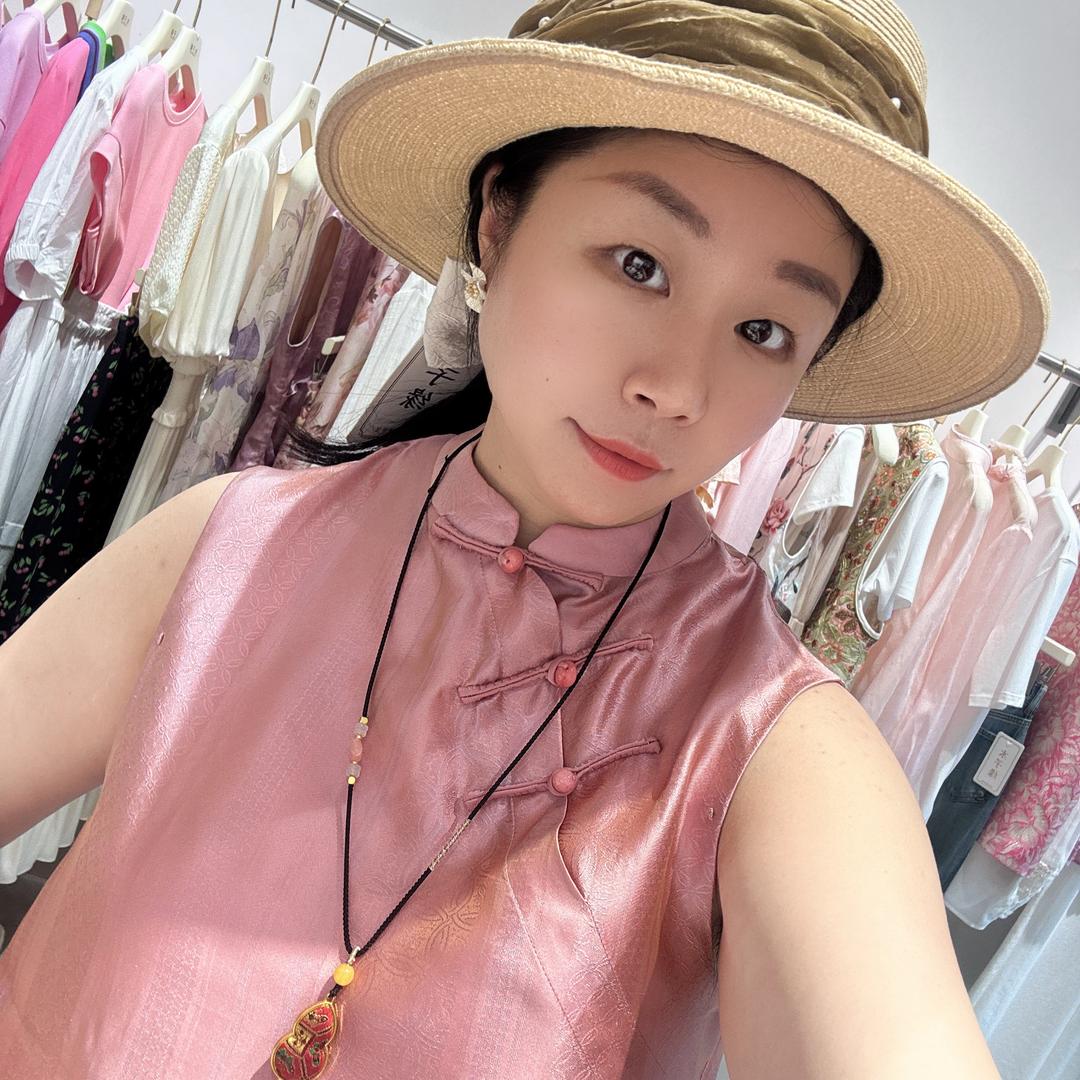 重庆木子缘轻奢服饰馆