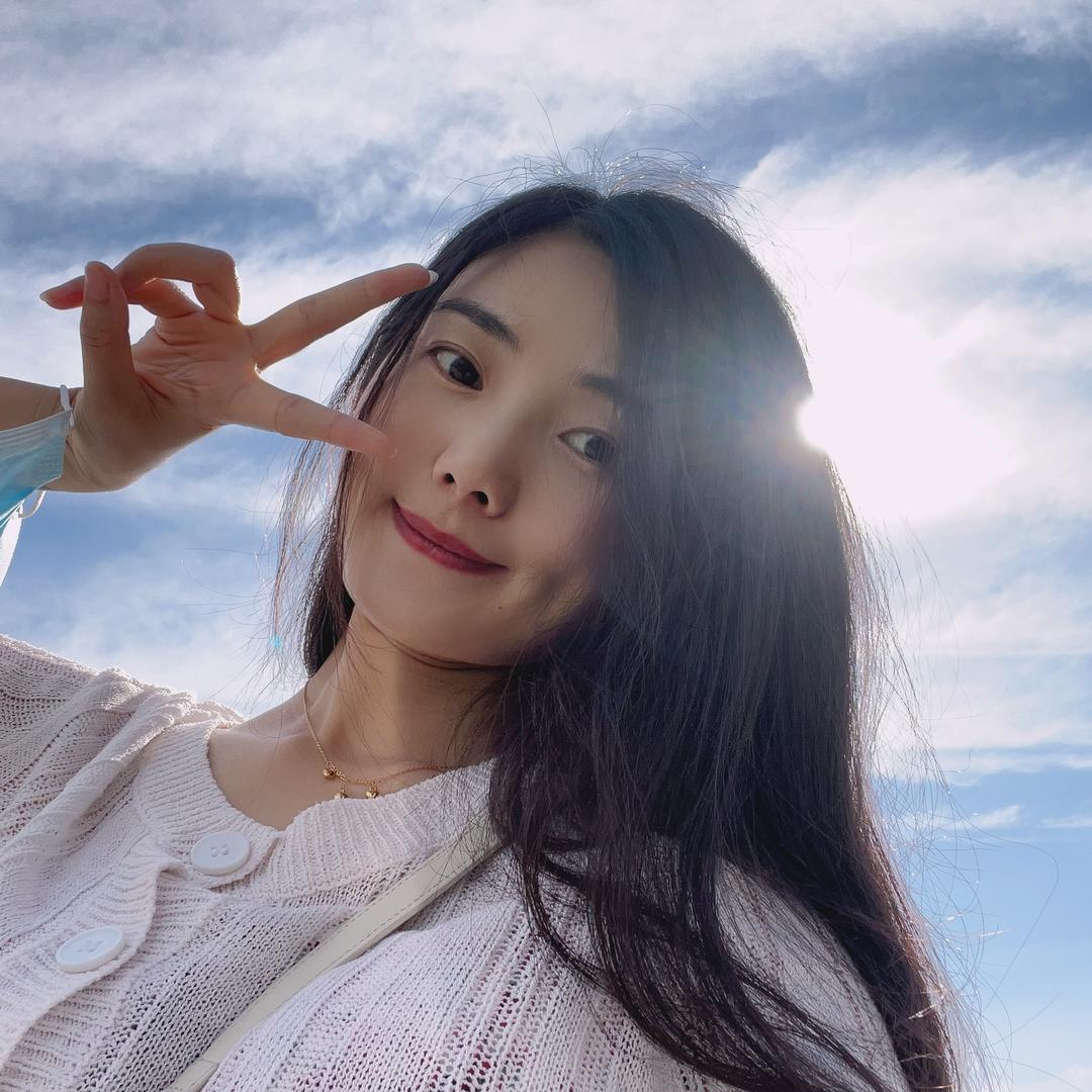 💋吖吖