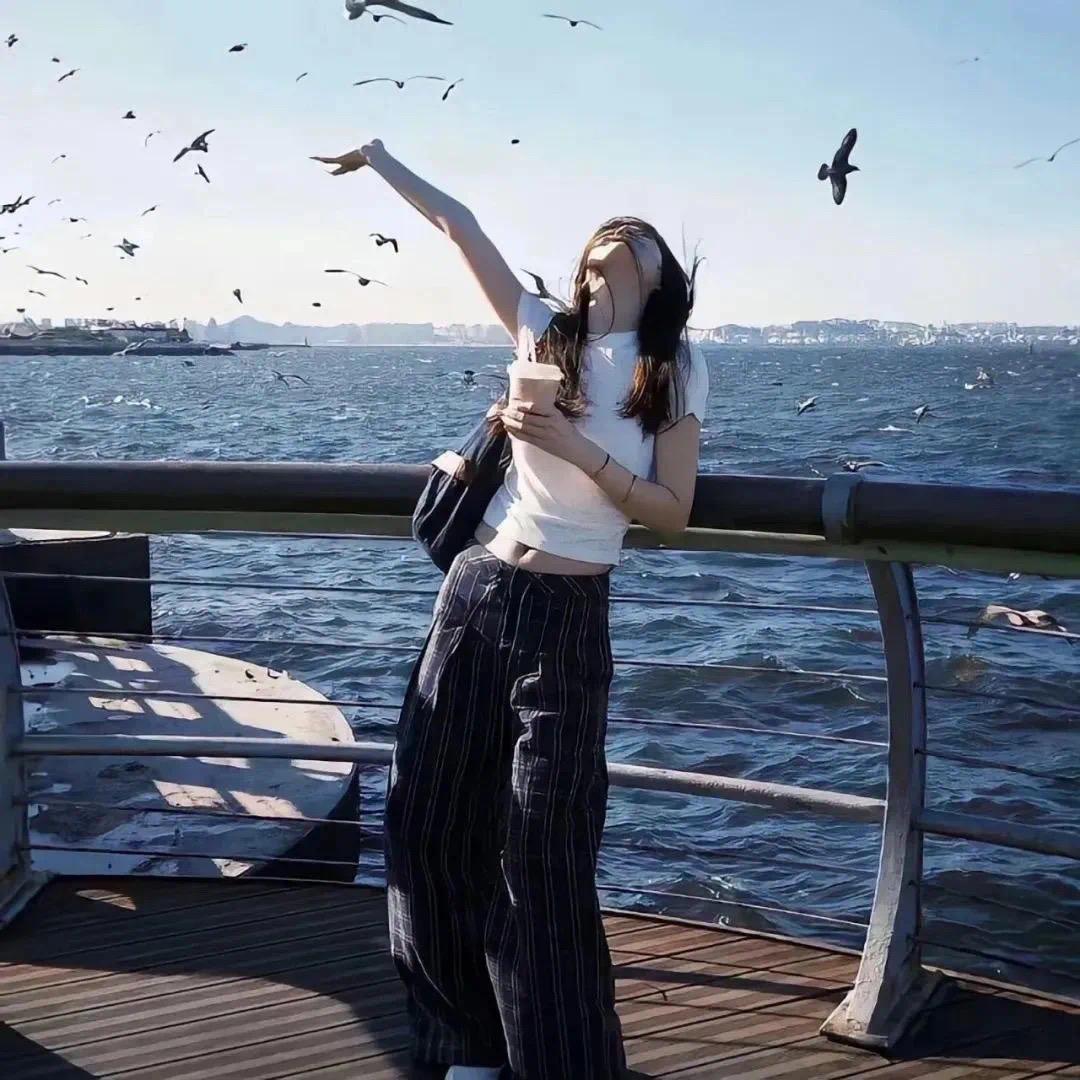 Cc_☁️